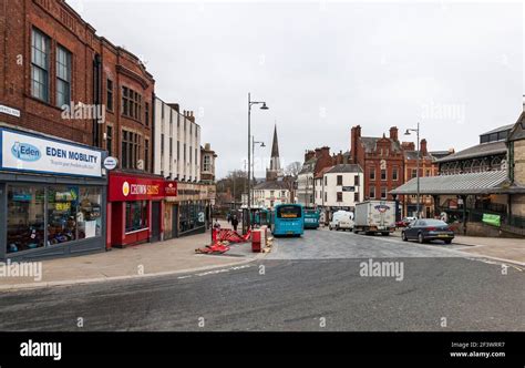 A street scene in Tubwell Row,Darlington,England,UK Stock Photo - Alamy