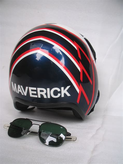 IMG_3537 – Top Gun Prop Replica Helmets