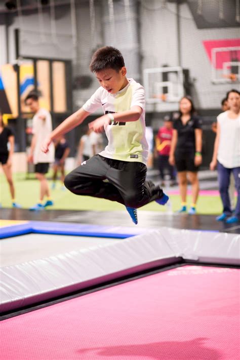 Here’s Why You Should Visit BOUNCE, Singapore’s Newest Trampoline Park! - SingaporeMotherhood.com