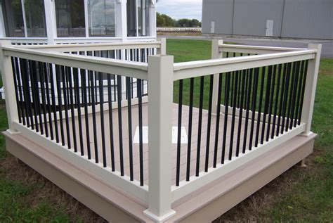 Railing Spindle Spacing Code Canada - Aluminum Deck Balusters Spacing ...