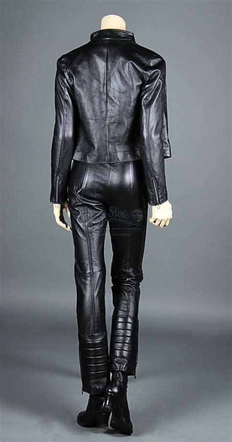 BLADE II (2002) - Nyssa (Leonor Varela) Vampire Hunting Costume - Current price: £1100