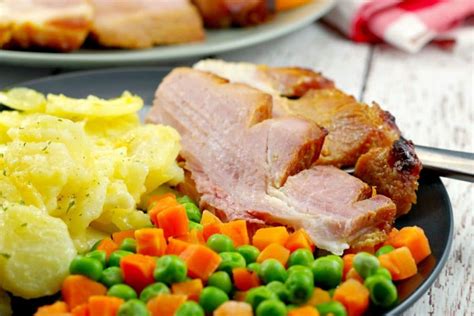 Picnic Ham with Glaze | Easter Ham - Food Meanderings - My Recipe Magic