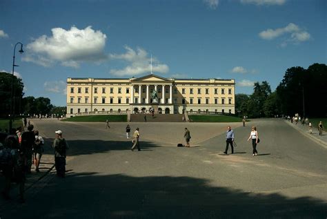 Explore The Royal Palace in Oslo - Oslo Blog