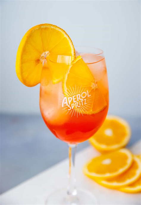 How to Make Aperol Spritz Cocktail - Cooking LSL