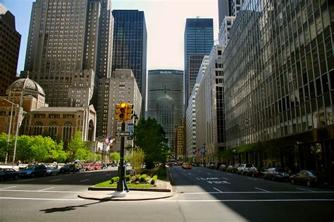 Efforts to revamp Midtown’s impassable Park Avenue Malls are moving forward