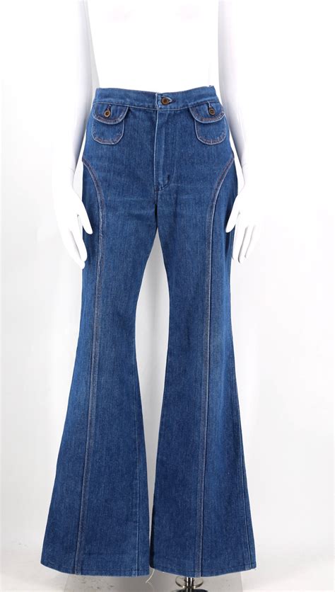 70s Wrangler denim bell bottoms jeans / vintage 1970s horseshoe stitched saddle stitched flares ...