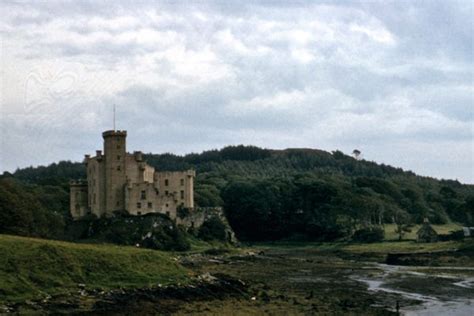 The Fairy Flag of Dunvegan Castle - Atlas Obscura