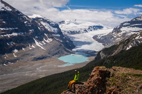 How to Hike Parker Ridge Trail On the Icefields Parkway