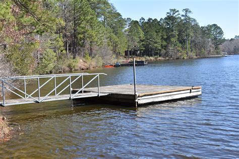 Community Boat Docks in Lake Carolina