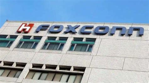 They help make iPhones, but here's where they stayed: Inside Foxconn ...