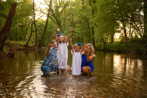 Creek Mini Sessions - Photography by Krystina Bullard