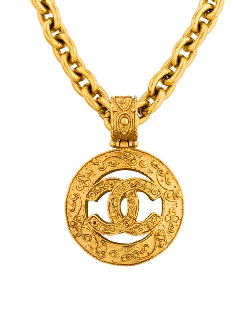 Chanel Logo Pendant Necklace - Gold-Tone Metal Pendant Necklace, Necklaces - CHA192245 | The ...