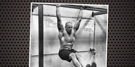 100-Rep Toes-to-Bar Core Challenge | Men's Health