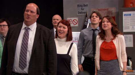 Watch The Office Season 9 Episode 24 : A.A.R.M., Pt 1 - Watch Full ...