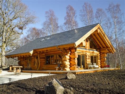 Caledonian Cabins – Invergarry, UK | Pioneer Log Homes of BC | Log ...