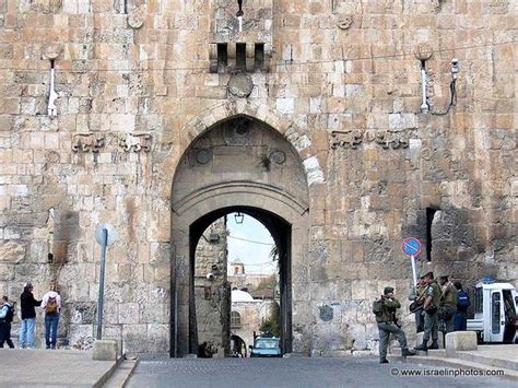 Israel in photos: Jerusalem's Old City Gates: Lions' Gate (Sha'ar Ha ...