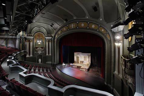 Theatre Cedar Rapids | Bradley Fritz | Archinect