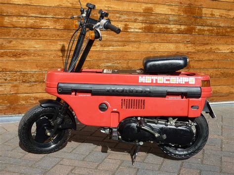 1981-83 Honda Motocompo Folding Scooter | 2.5hp 49cc 2-stroke, kick start, 30mph, 93lbs, 53,369 ...