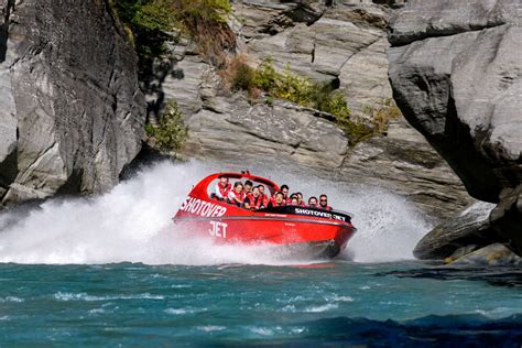 SHOTOVER JET CONVERTING TO ELECTRIC – Power Boat Magazine