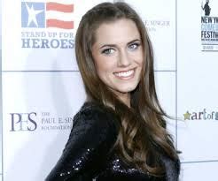 Brian Williams daughter is Allison Williams - Funtuna