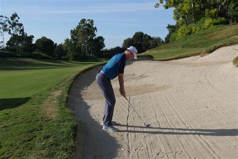 How Far You Should Be Hitting a Sand Wedge (Based on Skill)