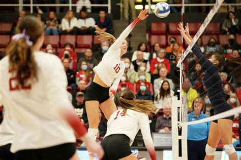 Lessons learned? Stanford women’s volleyball headed to Sweet 16