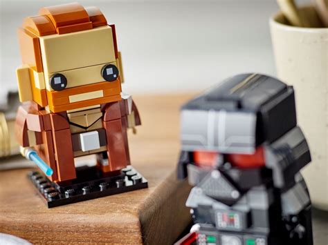 LEGO BrickHeadz Obi-Wan Kenobi & Darth Vader figurines