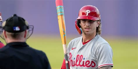 Pencil bat highlights custom gear at Little League Classic