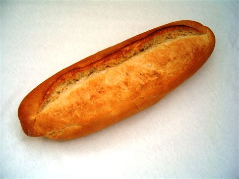 File:Turkish bread.jpg - Wikimedia Commons