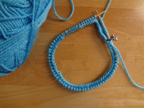 Fiber Flux: How to Knit in the Round with Circular Needles