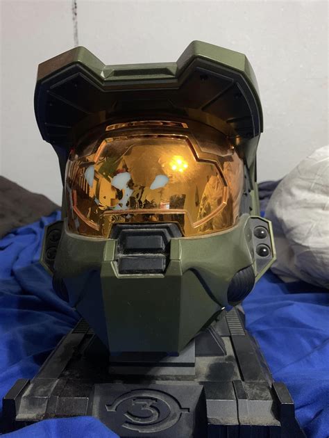 Halo 3 legendary edition helmet visor is damaged and was wondering what ...