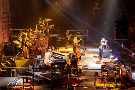 Grammy nominated singer Zucchero is a vocal powerhouse onstage - Goldmine Magazine: Record ...