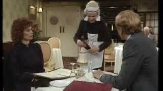 13 Victoria Wood Sketches That Will Make You Giggle