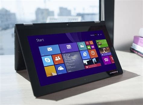 Lenovo Yoga 2 11 review: A small laptop with tablet potential | PCWorld