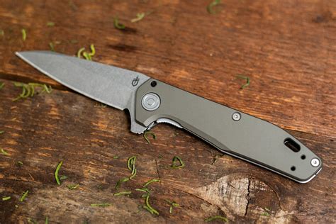 The Gerber Fastball Knife Should Be Your New EDC Knife - The Manual