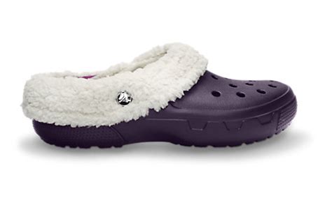 Winter Wishes - Crocs with the Fur - Mammoth EVO Clog - Outnumbered 3 to 1