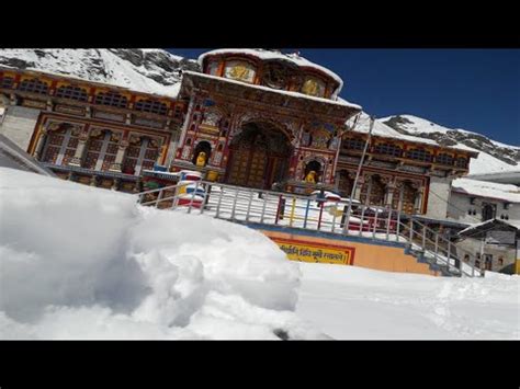 Badrinath Temple in last Winter | Badrinath Temple Video - YouTube