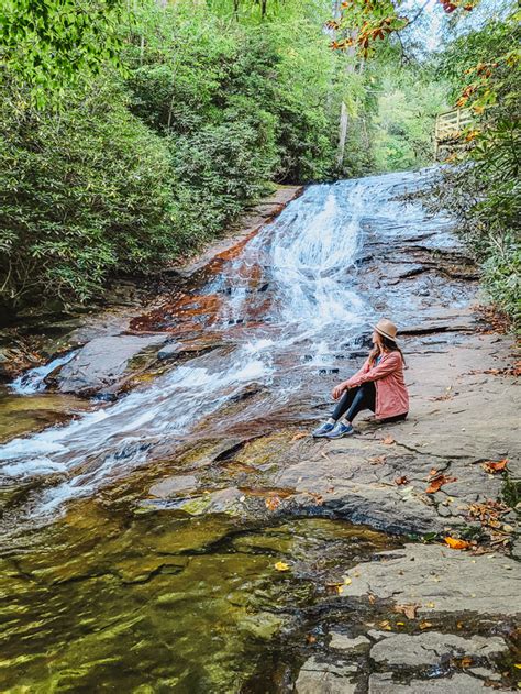 12 Incredible Waterfalls Near Helen, Georgia