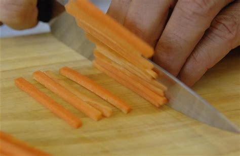 How to...chop vegetables | Otago Daily Times Online News