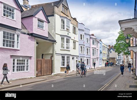 COLOURED HOUSES OF OXFORD CITY STUDENT ACCOMMODATION IN HOLYWELL STREET Stock Photo - Alamy