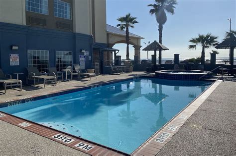 Book Galveston Beach Hotel in Galveston | Hotels.com