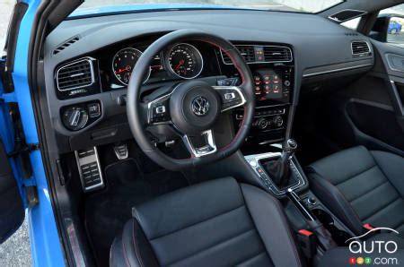 2021 Volkswagen Golf GTI review | Car Reviews | Auto123