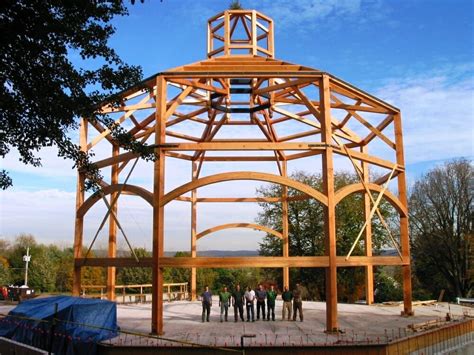 Timber Frame Chapel | 60' Octagon Frame in CT in 2020 | Timber frame ...