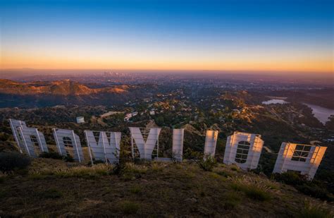Tips for Hiking to the Hollywood Sign - Travel Caffeine