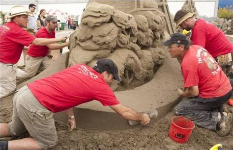 Awesome Sand Sculptures - Barnorama