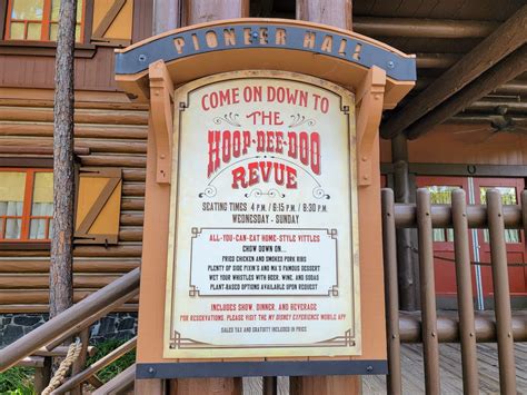 Hoop-Dee-Doo Musical Revue: Everything You Need To Know - DVC Shop