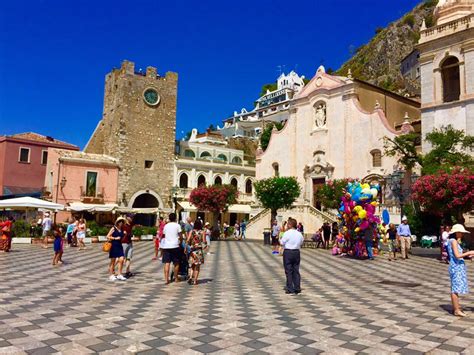 Cities in Sicily, Italy: An Afternoon Travel Guide to Taormina