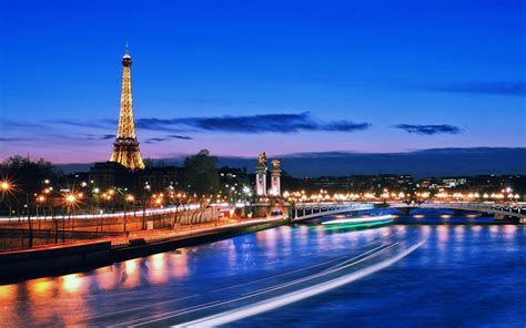 Paris at Night Wallpaper - WallpaperSafari