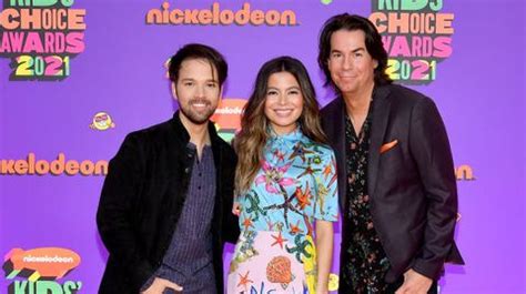 How Old is the Cast of "iCarly" - iCarly Revival Actors Ages