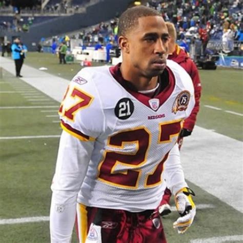 A Former NFL Player Got Arrested for DUI Recently and Then Urinated on Himself at the Police ...